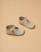 Sapatos bebé menina/ pele cor cru