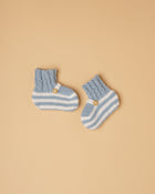 Botinhas tricot botão/ azul inglês e risquinha cru