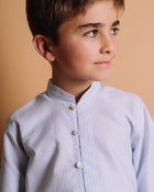 Camisa colarinho mao, azelhas/ oxford risca azul claro + 1 cor