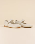 Sapatos menina/ pele cru